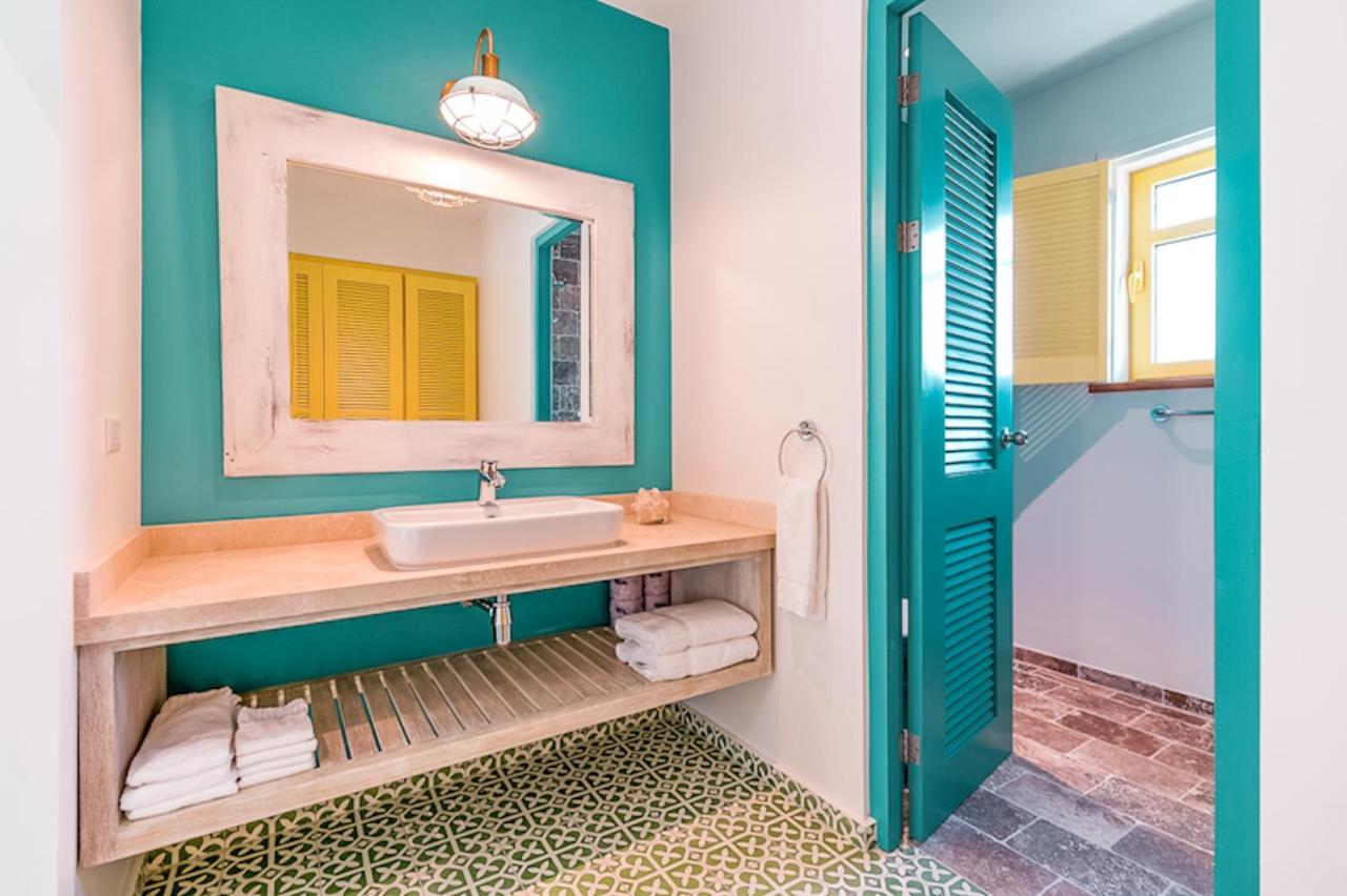 Boardwalk Boutique Hotel Aruba - Adults Only شاطئ بالم المظهر الخارجي الصورة