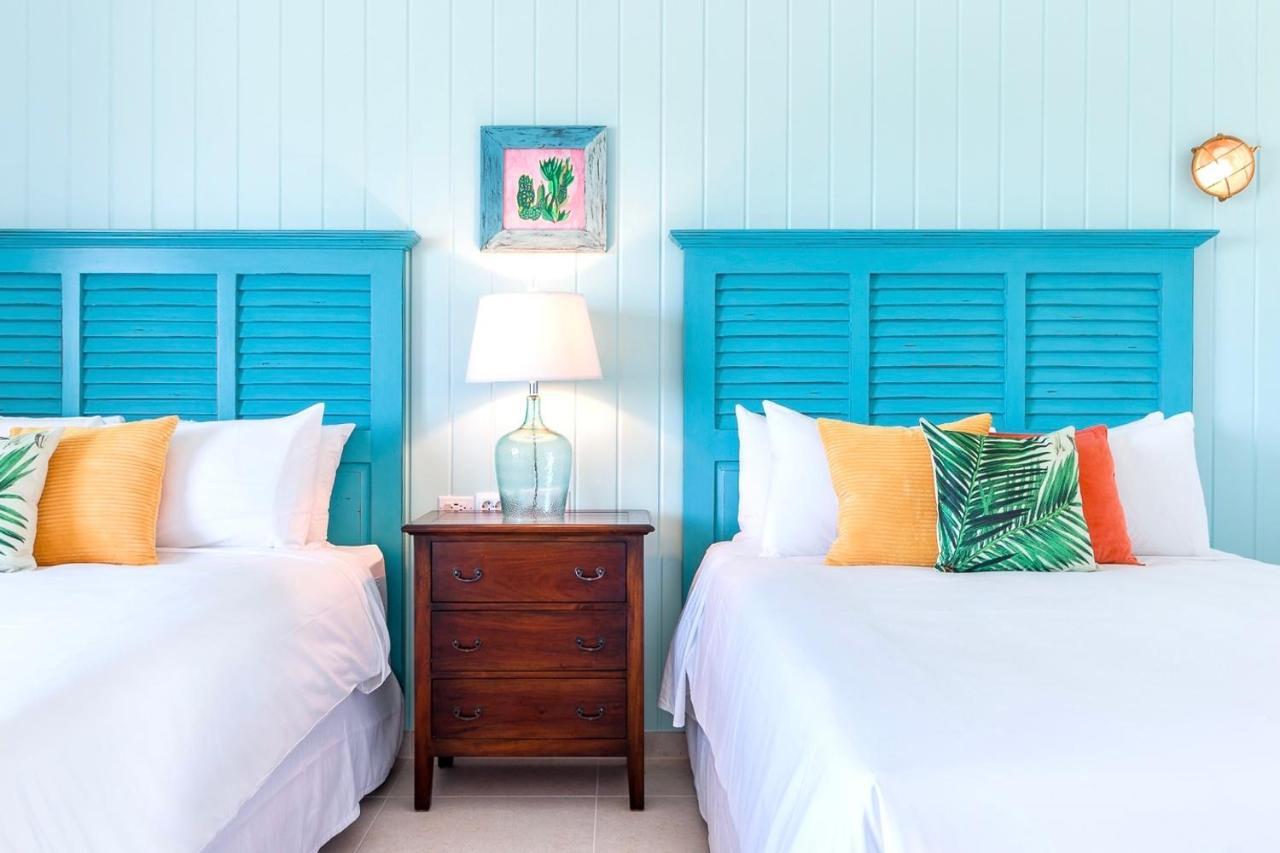 Boardwalk Boutique Hotel Aruba - Adults Only شاطئ بالم المظهر الخارجي الصورة