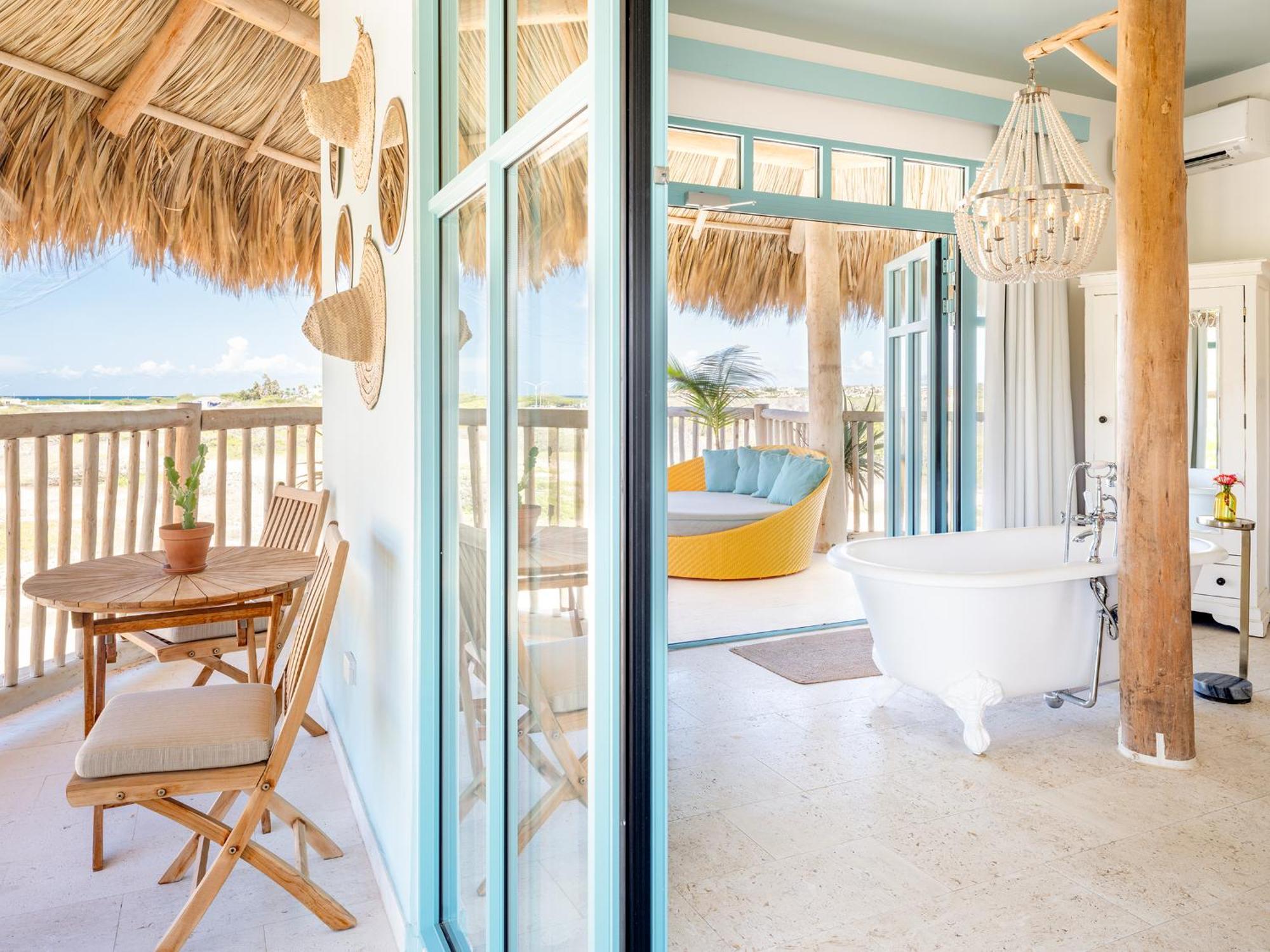 Boardwalk Boutique Hotel Aruba - Adults Only شاطئ بالم المظهر الخارجي الصورة